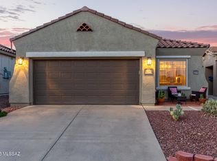 204 W Calle Media Luz, Sahuarita, AZ 85629