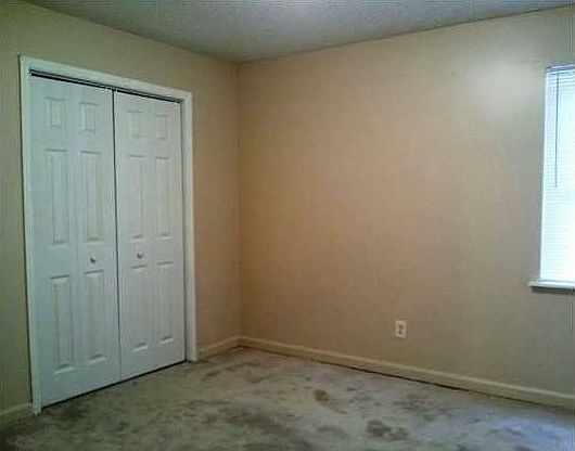 5th image of 411 Cattleman Dr NE