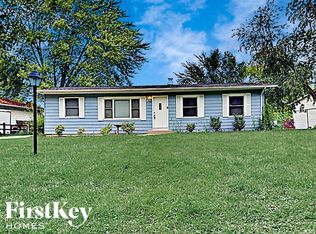 30W200 Bruce Ln, Naperville, IL 60563