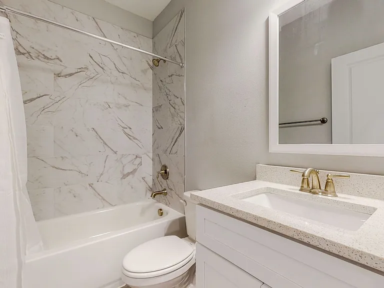 226 Date Palm Ln — Photo 25