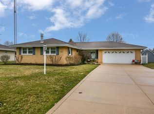 14415 S Maple Ct, Plainfield, IL