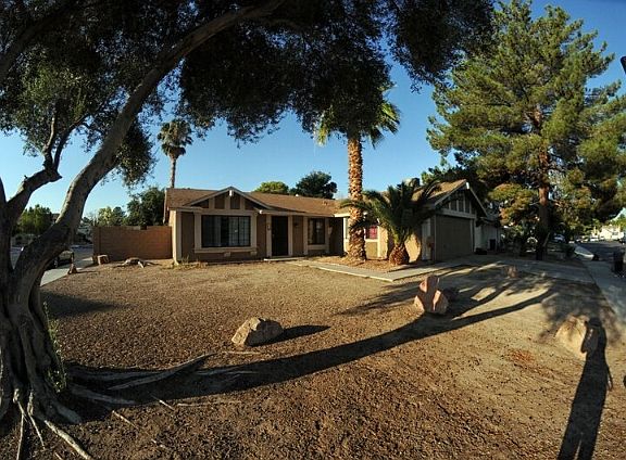 2nd image of 5533 Blackthorn Dr