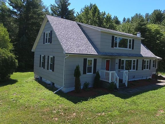 2nd image of 398 Main St
