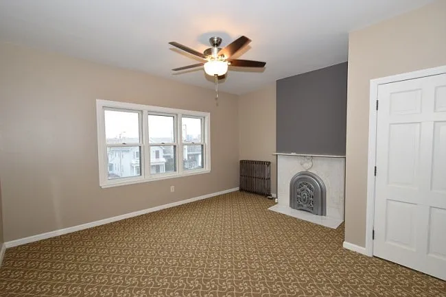 3 bed, 2200 sqft, $1,950 — Photo 3