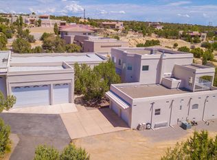 7120 Driftwood Dr, Farmington, NM 87402
