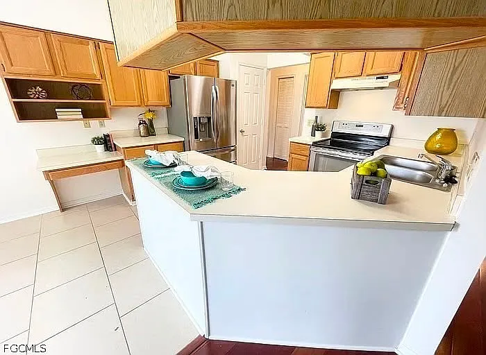 807 Bluegrass Ln — Photo 3