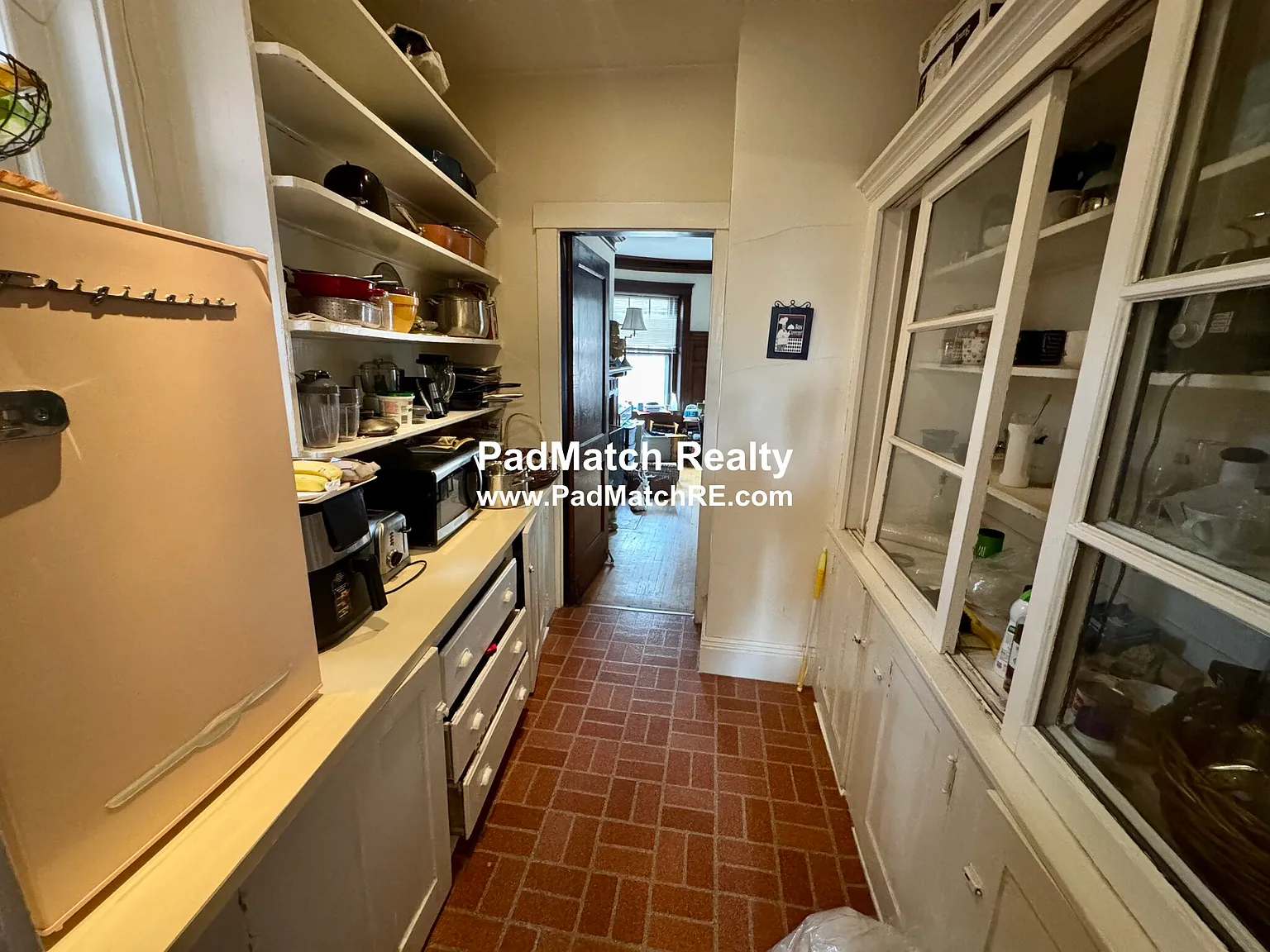 5 bed, 1450 sqft, $4,750 — Photo 3