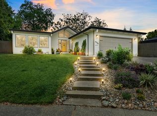 4256 Paradise Dr, Carmichael, CA 95608