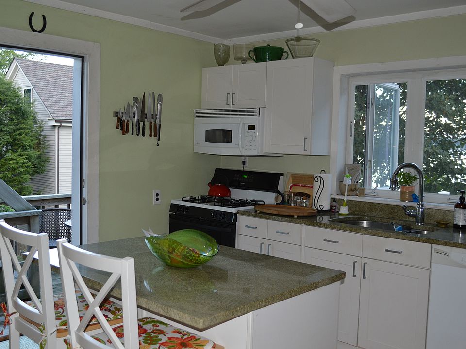1st image of 5 Daniels Street Ct