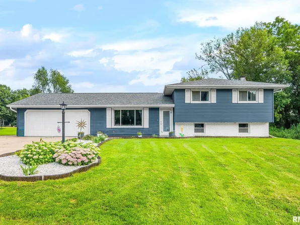 10525 W Galan Ct, Mapleton, IL 61547
