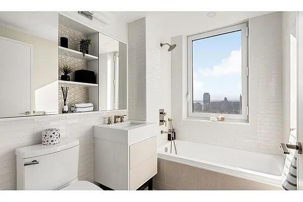 Rented by Nest Seekers International | media 32