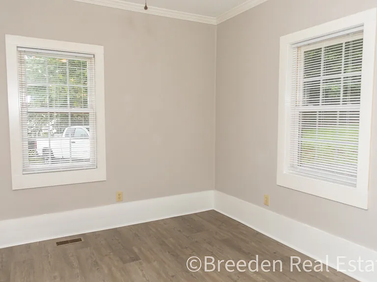 1651 C V Johnson Dr — Photo 10