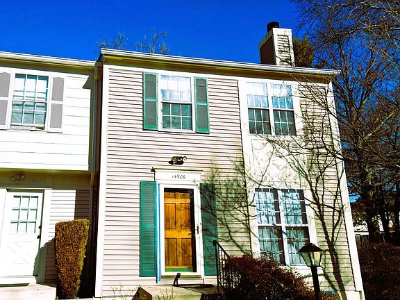 3rd image of 14906 Ampstead Ct