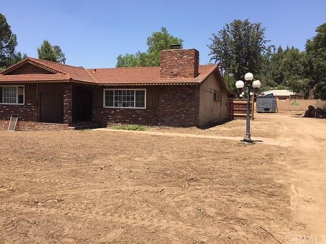 1st image of 10865 Walnut Dr
