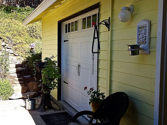 2nd image of 33055 Blue Vista Ct