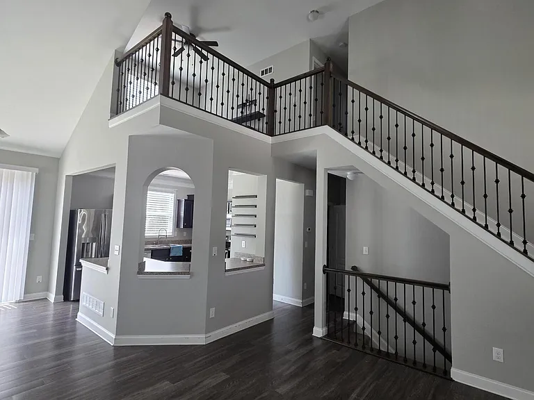12510 Deer Lake Ln — Photo 2
