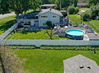 7398 214th St N, Forest Lake, MN 55025