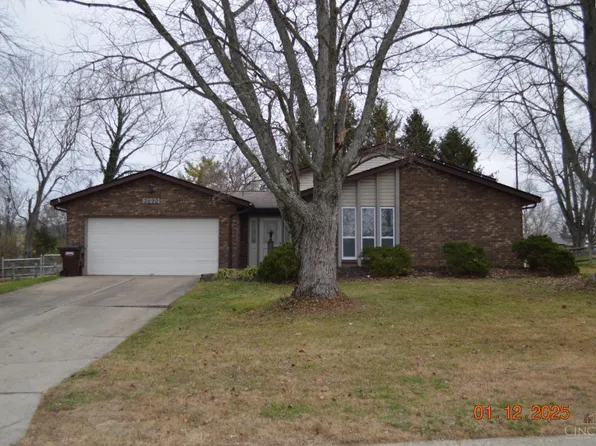 3892 Schroeder Dr, Hamilton, OH 45011