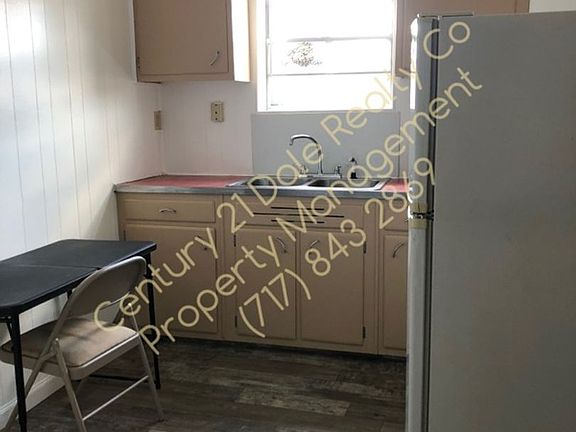 2nd image of 325 Parkway Blvd #4