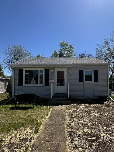 1346 Kenwood Ave Photo 1