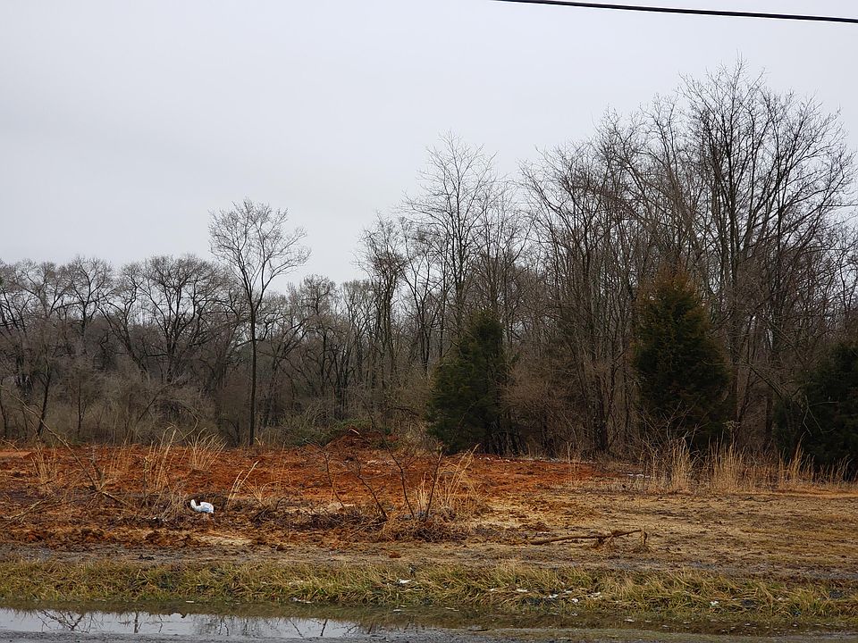 1st image of Lee Hwy