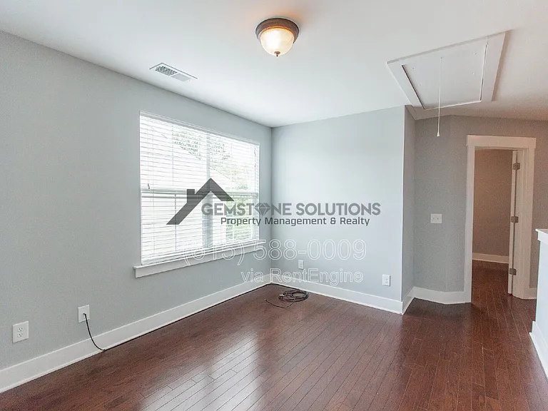 1041 Honey Bush Cir — Photo 34