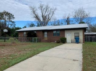 208 E 19th St, Alma, GA 31510