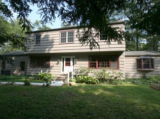 25 Nancys Ln, Pound Ridge, NY 10576