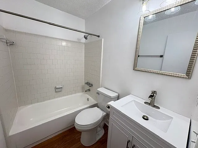 5754 Darien Dr #5754 DARIEN DR — Photo 10