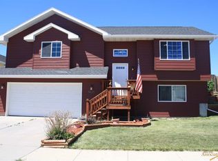 4625 Three Rivers Dr, Rapid City, SD 57701