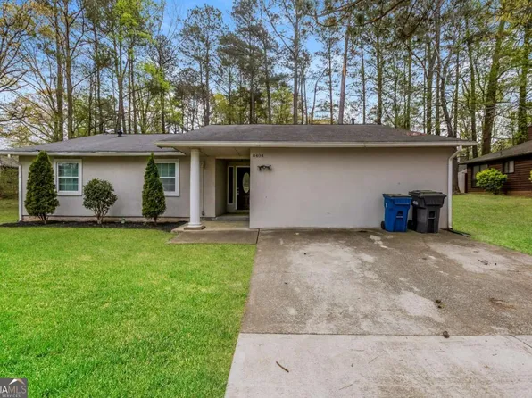 8404 Park Ridge Ln, Riverdale, GA 30274