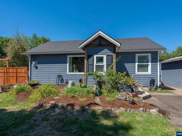 1510 S 10th St, Lebanon, OR 97355