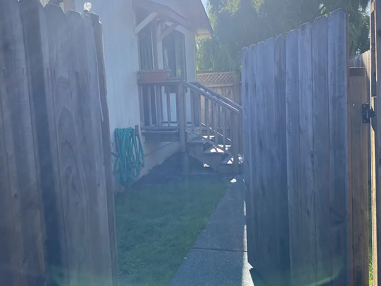 1151A Madrone Way — Photo 6