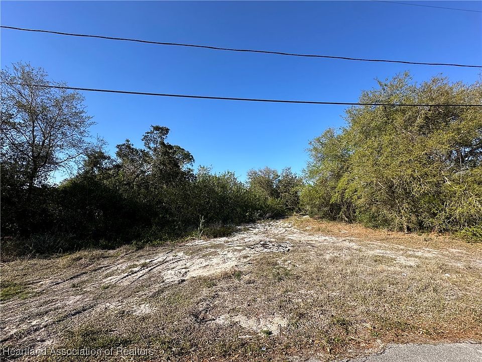 2nd image of 224 Sunbeam Ct