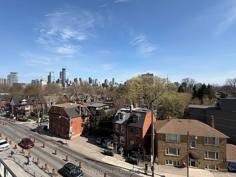 322 Dupont St #502 — Photo 31