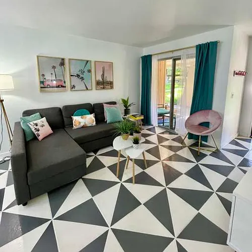 510 N Villa Ct #111 Photo 1