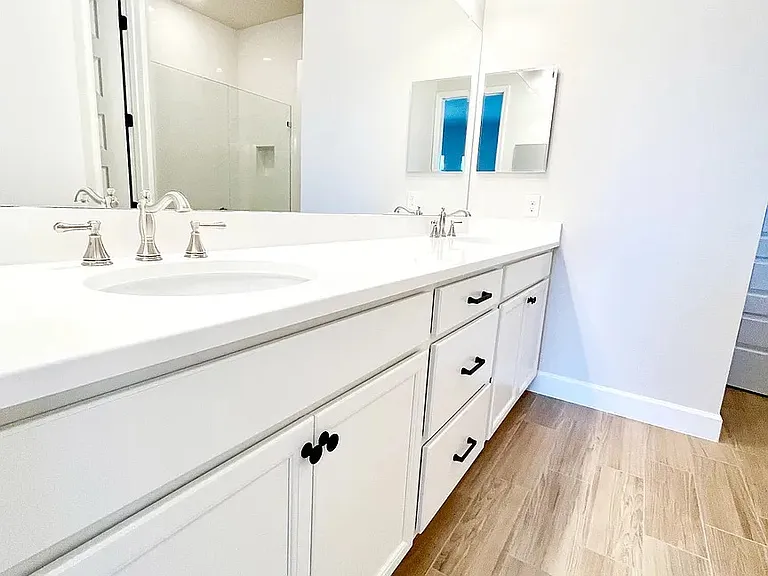 3040 Avalonia Dr — Photo 12