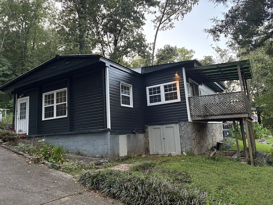 161 Honeycomb Valley Rd