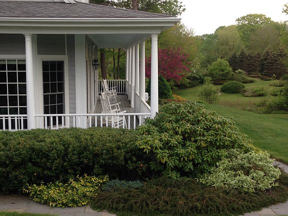 3rd image of 7 Winslow Ln