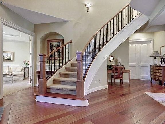 2nd image of 19371 Riverwood Ln