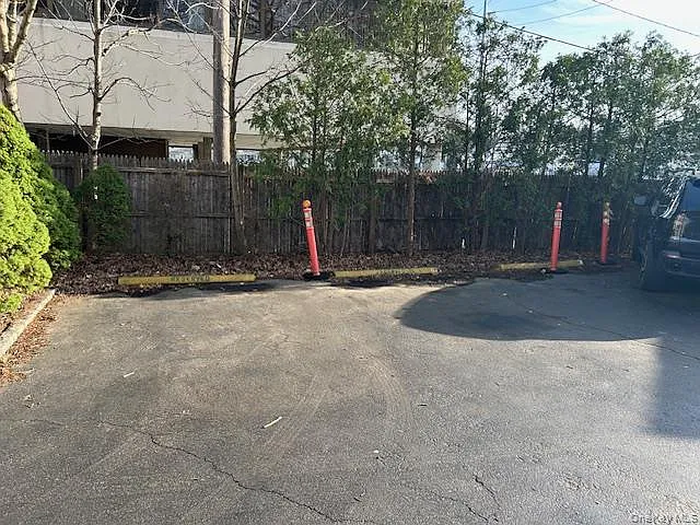 40 S Bayles Ave #UPPER — Photo 12
