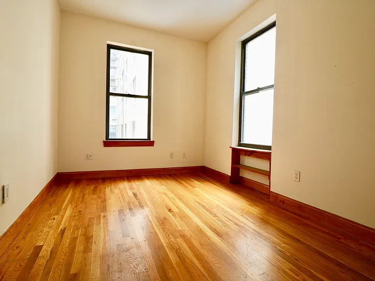 255 W 93rd St #4N — Photo 9