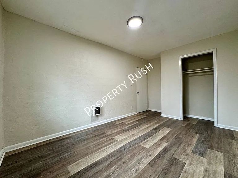 3605 Dorris St — Photo 9