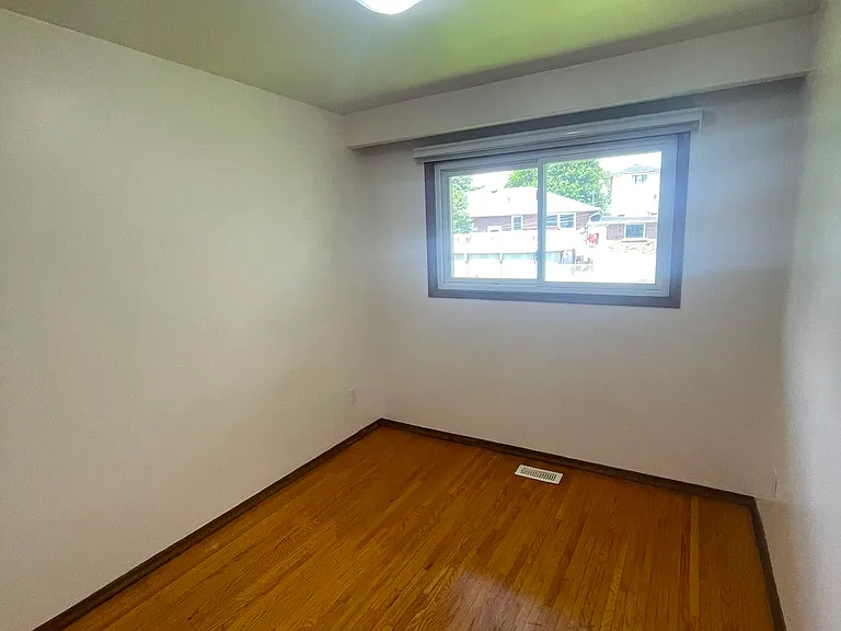 6 Kara Lee Ct #1 — Photo 9