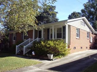 2505 Yow Rd, Greensboro, NC 27407