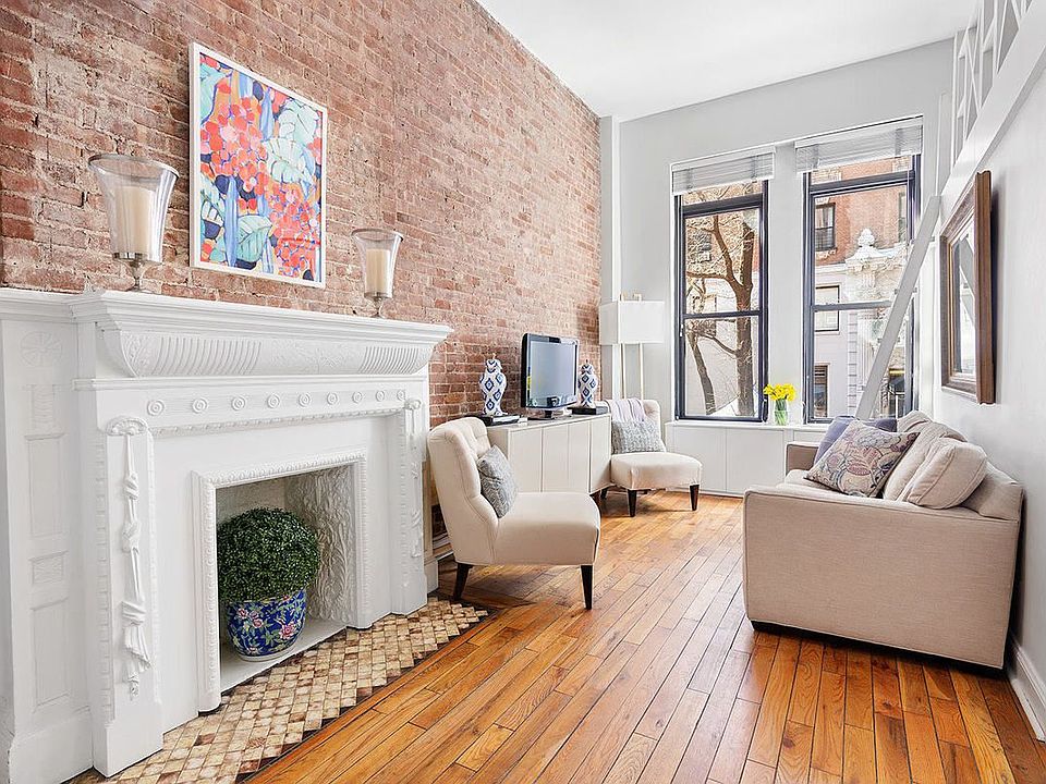 1st image of 105 W 70th St APT 2F