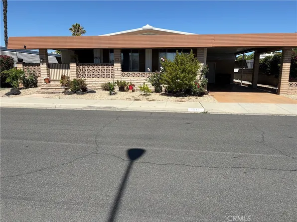 1018 San Nicolas St, Hemet, CA 92543