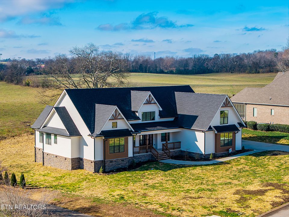 1st image of 2574 Creekstone Cir