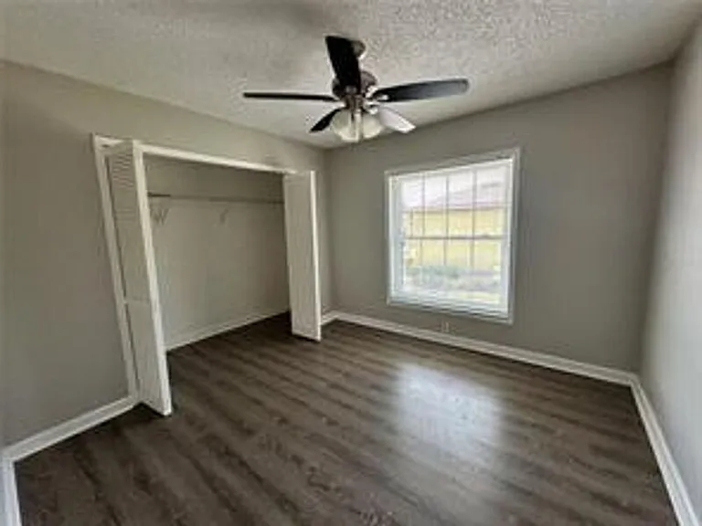 3282 Oak Lake Pl — Photo 12