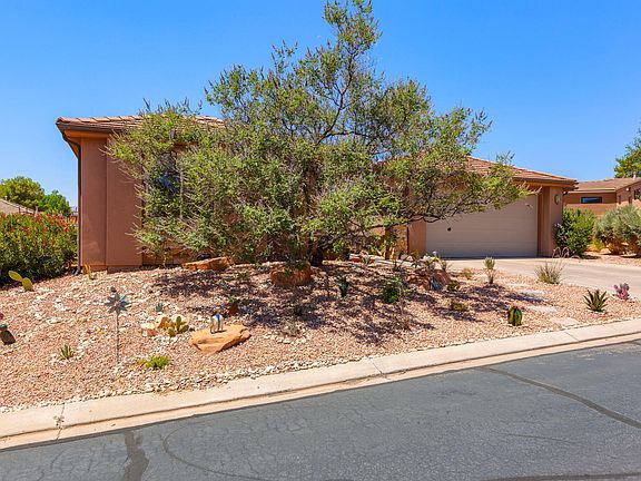4th image of 140 N Tuacahn Dr Unit 43